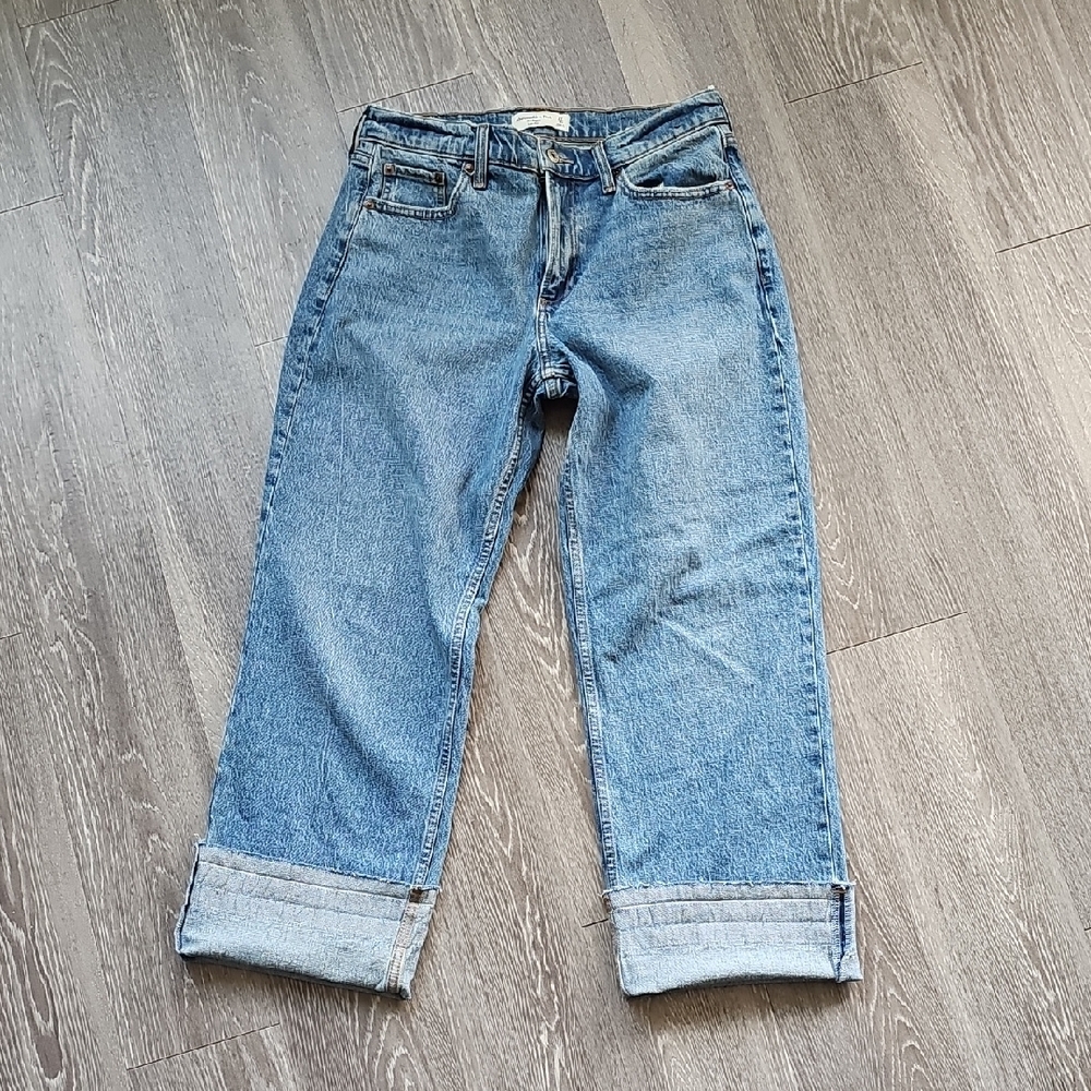 Abercrombie & Fitch Curve Love Baggy Low Rise Jean